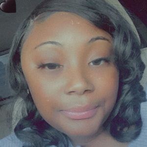 Meet your Posher, Kataya